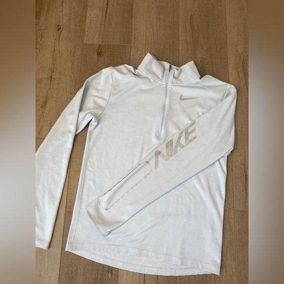 Nike Gray Quarter-Zip Pullover - Picture 3 of 4